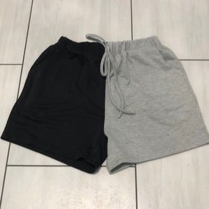 cute split colour baggy shorts